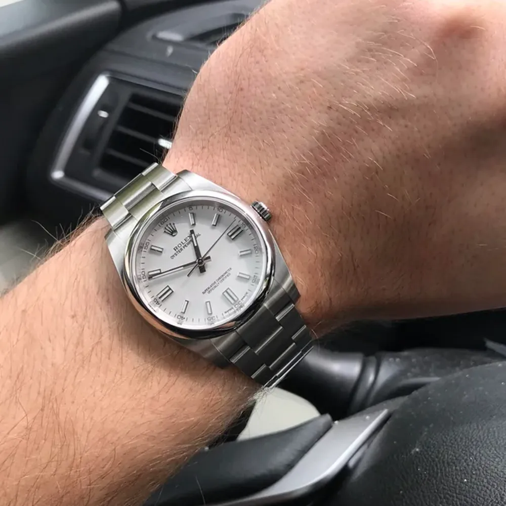 • ساعة عقارب ROLEX